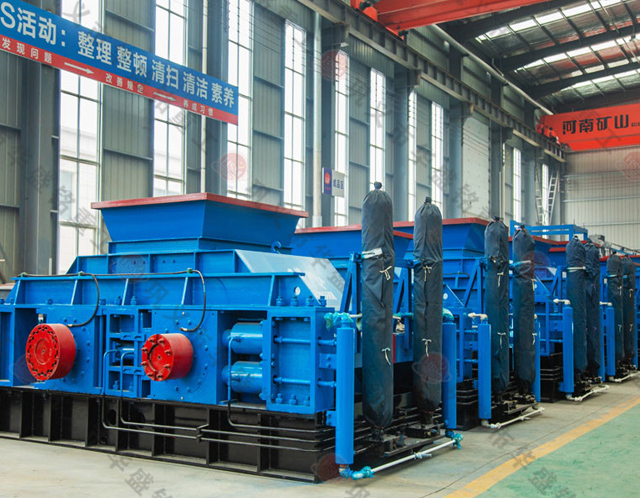 數(shù)控對(duì)輥制砂機(jī)_數(shù)控對(duì)輥制砂機(jī)型號(hào),大型數(shù)控對(duì)輥制砂機(jī)廠(chǎng)家價(jià)格1