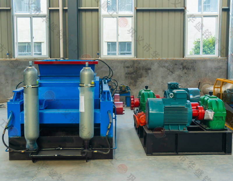 石頭制砂用什么制砂機(jī)機(jī)？液壓對輥制砂機(jī)合適嗎？