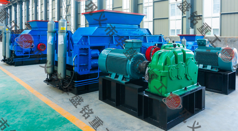 購(gòu)買(mǎi)一臺(tái)巖石制砂機(jī)需要多少錢(qián)，哪個(gè)廠(chǎng)家好